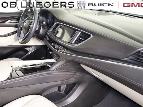 Certified 2024 Buick Enclave Premium FWD image 18