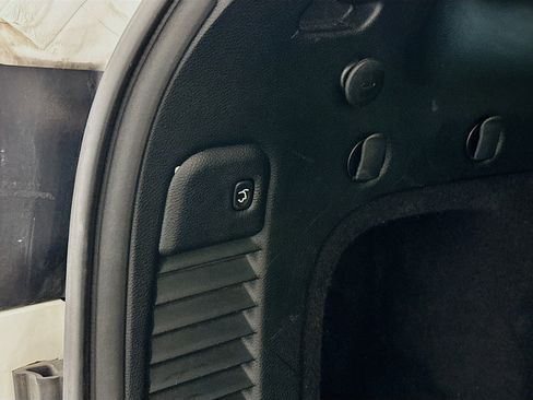 Used 2019 Jeep Grand Cherokee High Altitude image 32