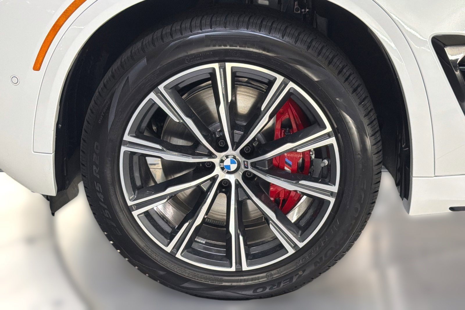Used 2026 BMW X5 sDrive40i w/ M Sport Package RWD image 11
