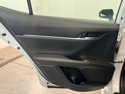 Used 2021 Toyota Camry XSE w/ Carpet Mat Package (TMS) FWD image 18