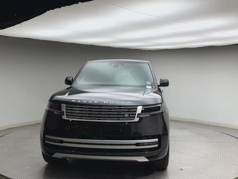 Certified 2025 Land Rover Range Rover Autobiography AWD/4WD image 7