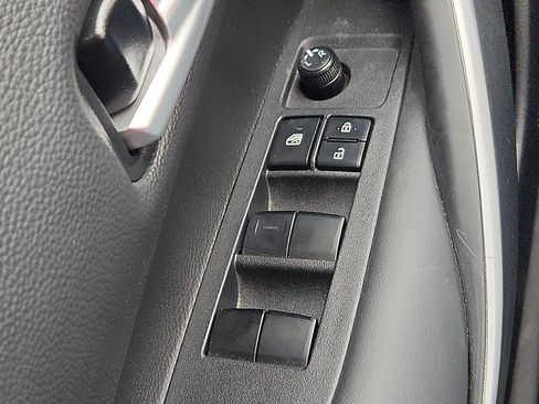 Used 2024 Toyota Corolla SE FWD image 17