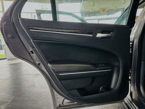 Used 2016 Chrysler 300 C AWD/4WD image 28