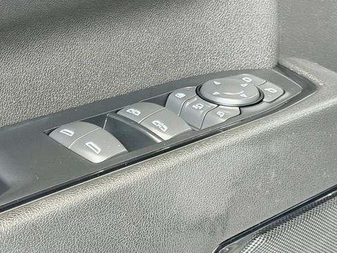 Used 2024 GMC Sierra 2500 AT4 w/ AT4 Premium Plus Package AWD/4WD image 15