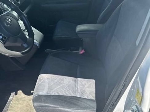 Used 2011 Scion xB FWD image 12