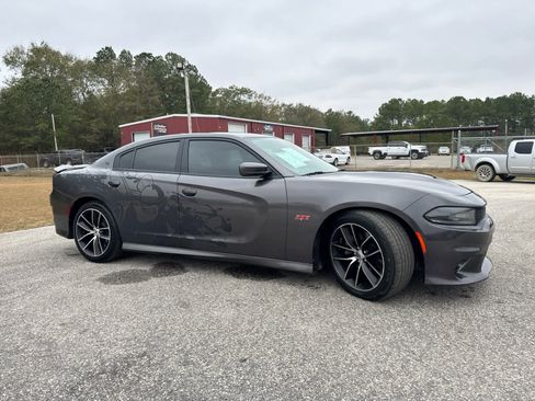 Used 2018 Dodge Charger R/T Scat Pack w/ Driver Confidence Group image 9