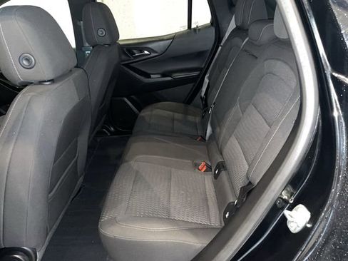 Used 2025 Chevrolet Equinox LT FWD image 29