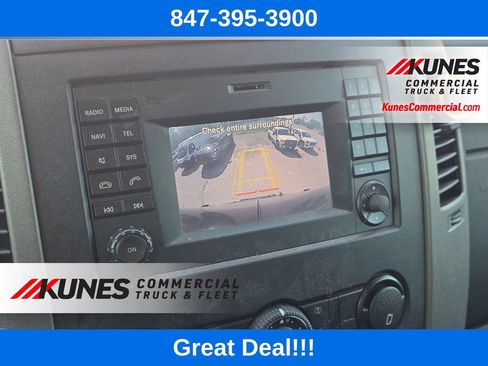 Used 2017 Mercedes-Benz Sprinter 2500 image 26