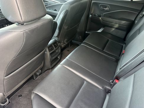 Used 2023 Honda Ridgeline RTL-E image 15