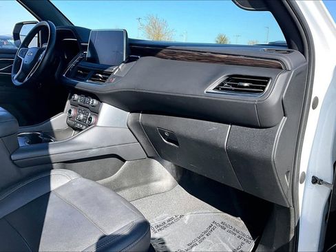 Used 2023 Chevrolet Tahoe LT w/ Luxury Package image 21