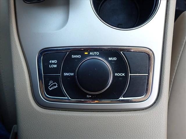 Used 2015 Jeep Grand Cherokee Limited AWD/4WD image 22