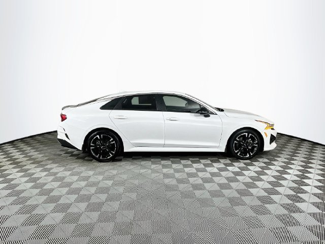 Used 2023 Kia K5 GT-Line w/ GT-Line Premium Package FWD image 9