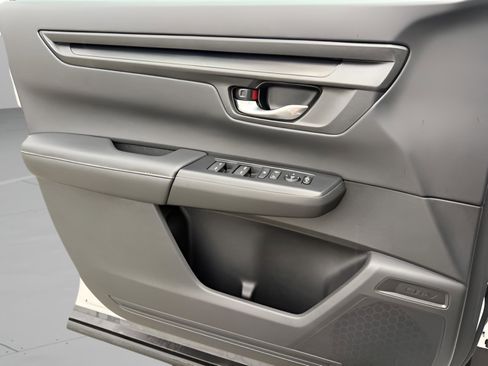 Certified 2024 Honda CR-V LX image 20