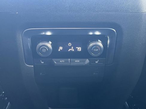 New 2026 GMC Yukon Denali RWD image 17