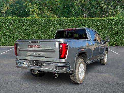 Used 2024 GMC Sierra 2500 SLT w/ SLT Premium Package image 3