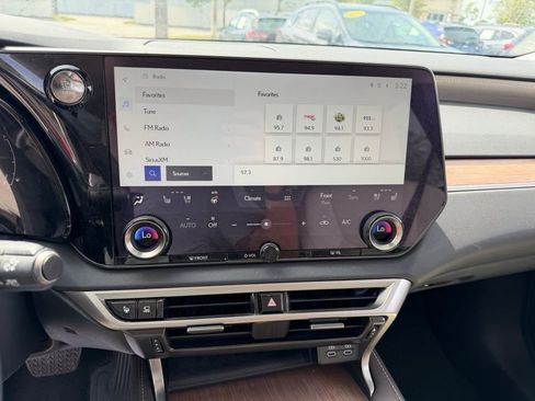 Used 2024 Lexus RX 350 FWD image 26