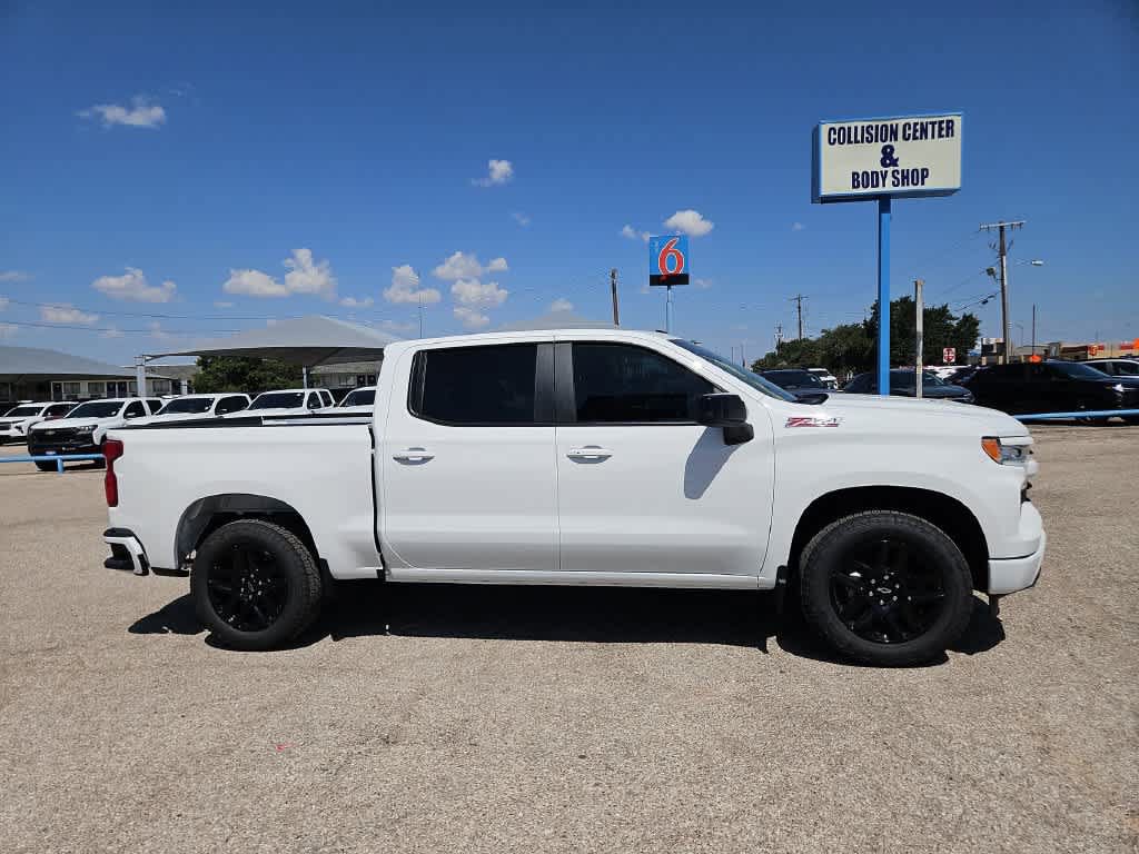 New 2026 Chevrolet Silverado 1500 RST w/ Z71 Off-Road Package AWD/4WD image 9