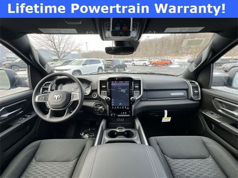 New 2026 RAM 1500 4x4 Crew Cab image 14