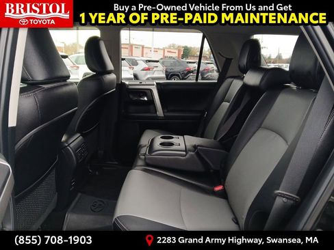 Used 2018 Toyota 4Runner SR5 Premium image 18