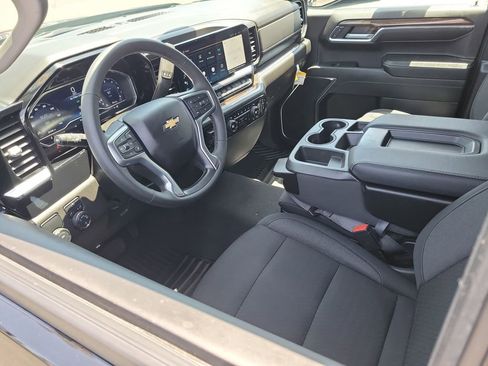 Used 2023 Chevrolet Silverado 1500 LT w/ All Star Edition Plus RWD image 3