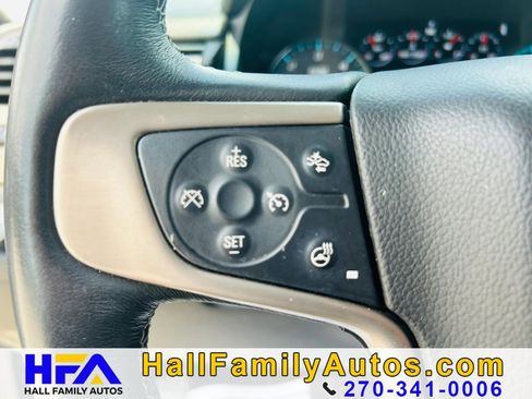 Used 2018 GMC Yukon Denali w/ Open Road Package AWD/4WD image 23