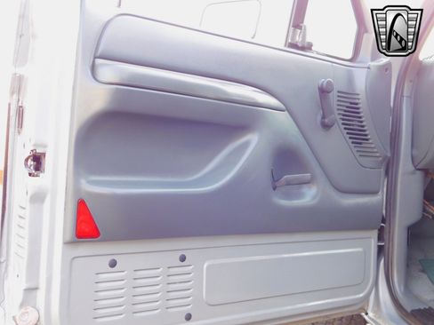 Used 1992 Ford Bronco image 10