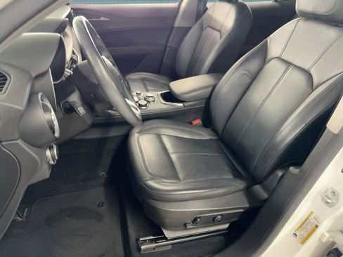 Used 2021 Alfa Romeo Stelvio Sprint w/ Nero Edizione image 5