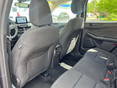 Used 2024 Ford Escape Active image 32