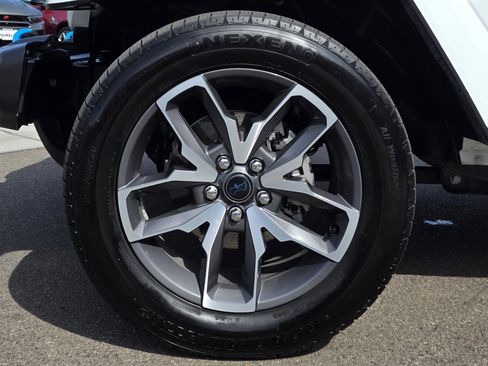 Used 2024 Jeep Wrangler Sport S image 10