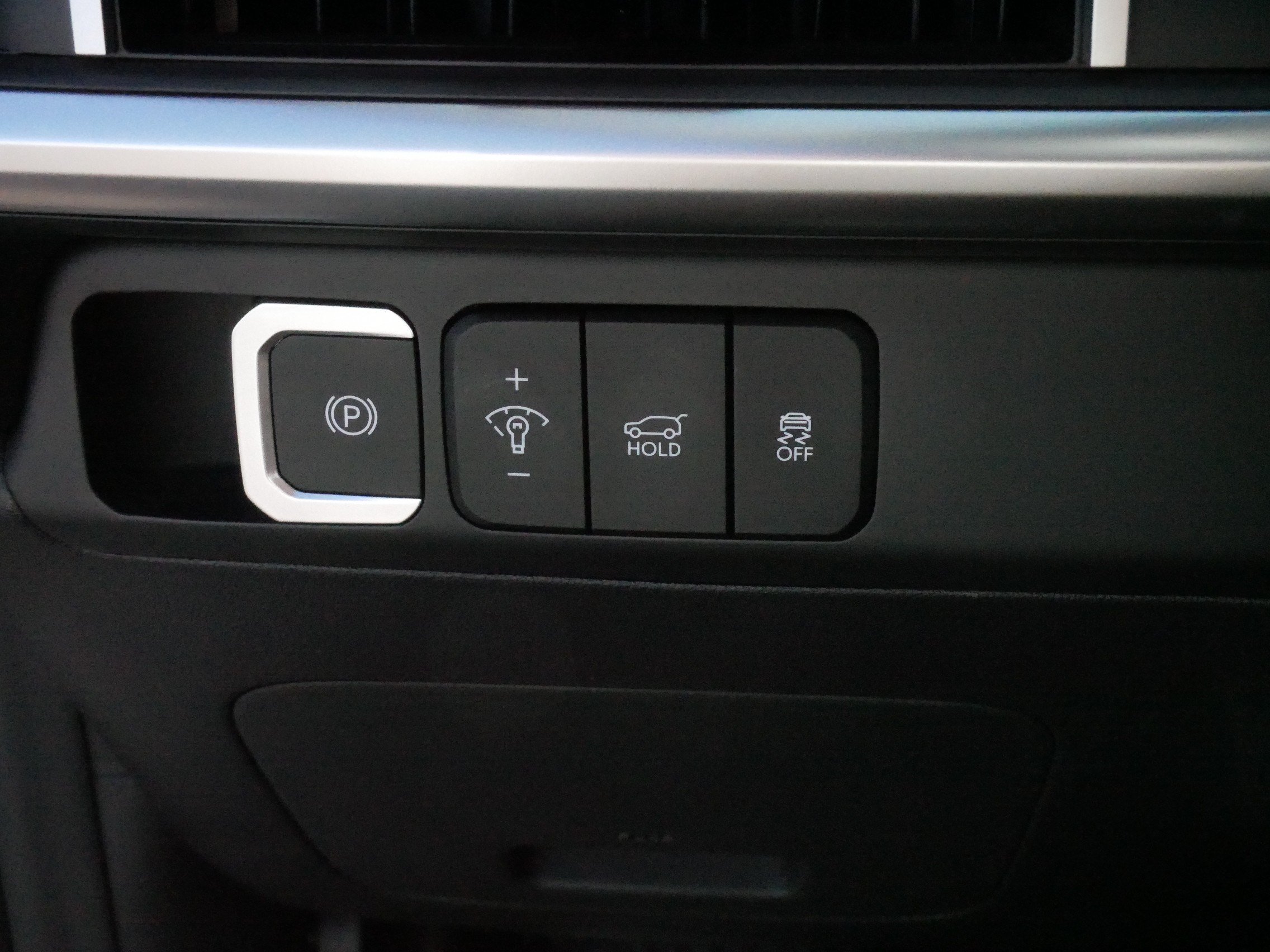 Used 2025 Hyundai Santa Fe SEL AWD/4WD image 26
