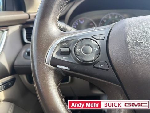 Used 2019 Buick LaCrosse Essence w/ Sun and Shade Package AWD/4WD image 32