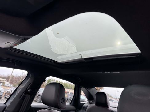 Certified 2022 Volkswagen Jetta GLI Autobahn w/ GLI Black Package image 16