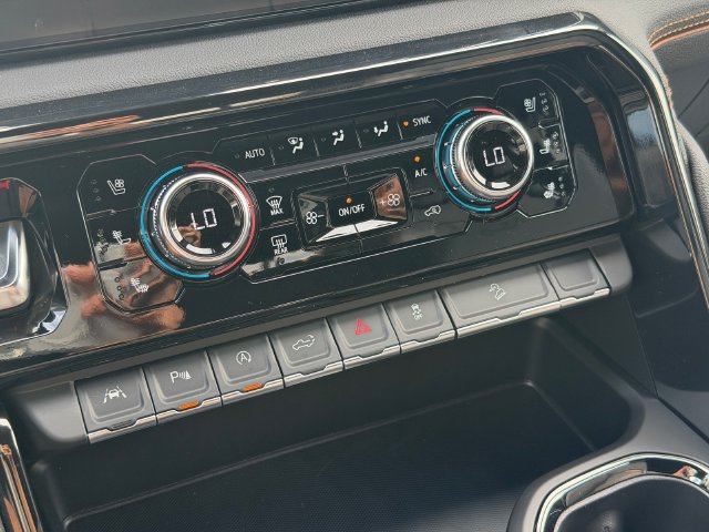 New 2026 GMC Sierra 1500 AT4 w/ AT4 Premium Package AWD/4WD image 19