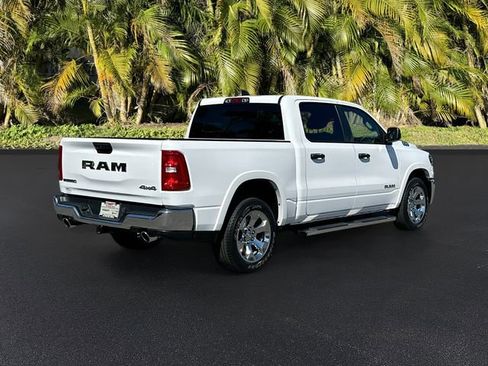 Used 2025 RAM 1500 Big Horn AWD/4WD image 5