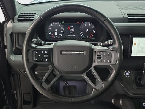 Used 2024 Land Rover Defender 110 X-Dynamic SE AWD/4WD image 13