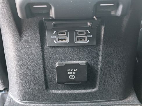 Used 2021 Jeep Gladiator Sport AWD/4WD image 15