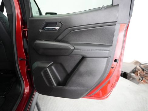 Used 2025 GMC Canyon Elevation w/ Convenience Package RWD image 38