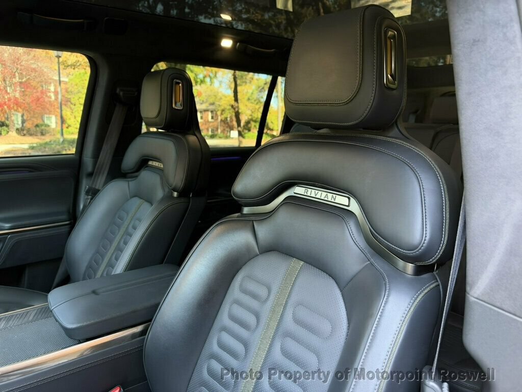 Used 2024 Rivian R1S Adventure Dual AWD/4WD image 7