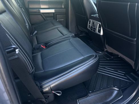 Used 2020 Ford F150 Lariat w/ Equipment Group 502A Luxury AWD/4WD image 38