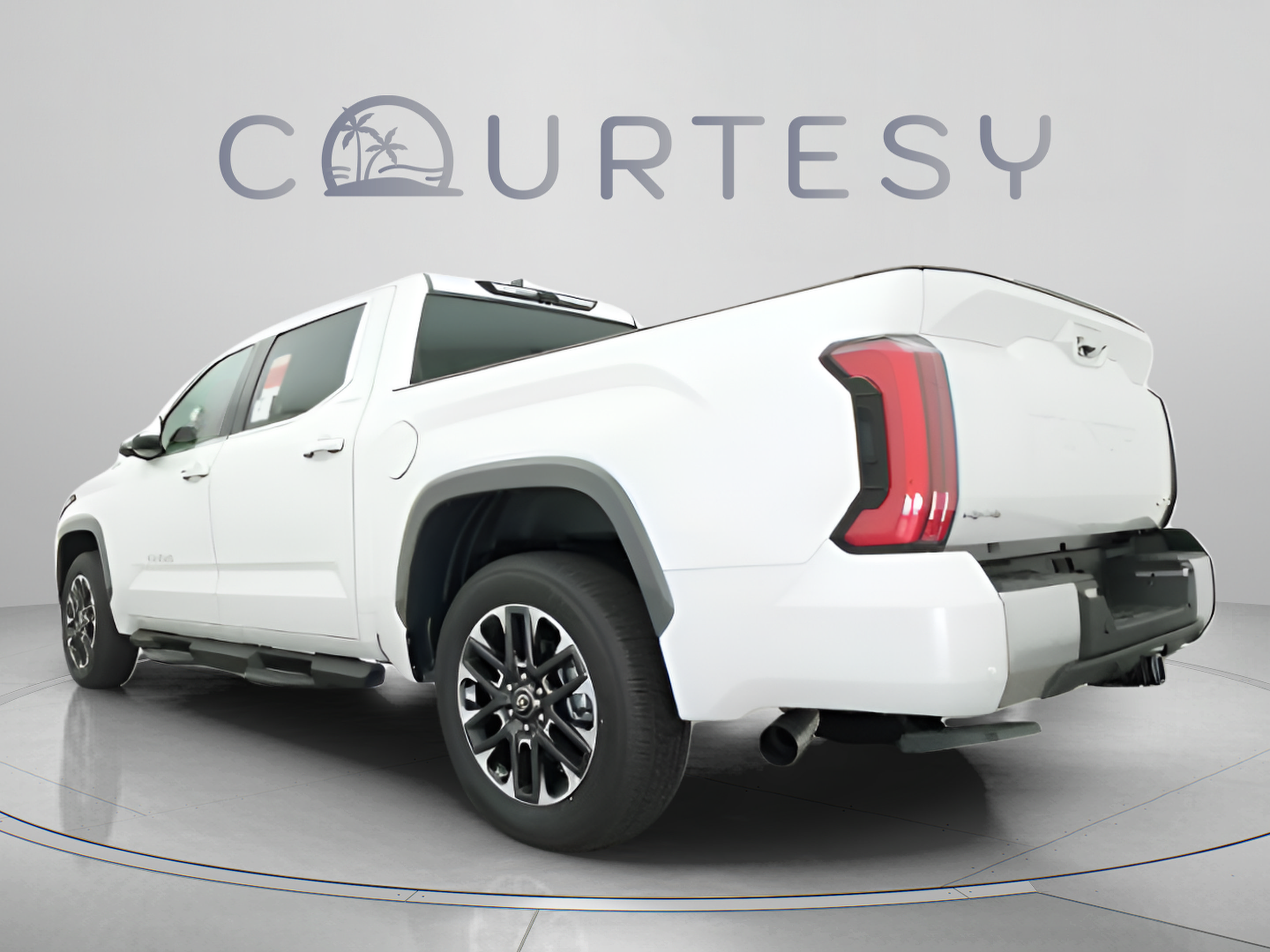 New 2025 Toyota Tundra Limited AWD/4WD image 10
