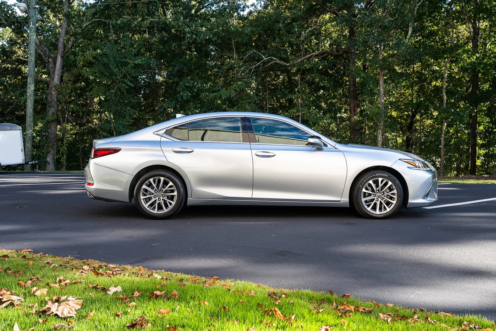 Used 2023 Lexus ES 350 FWD image 11