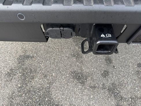 Used 2026 Ford Maverick XL w/ 4K Tow Package image 17