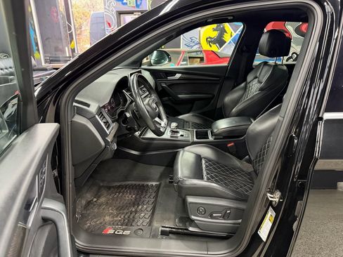 Used 2018 Audi SQ5 Premium Plus w/ Navigation Package AWD/4WD image 10