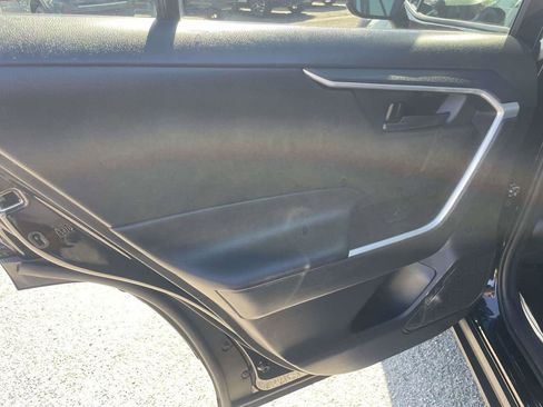 Used 2024 Toyota RAV4 LE image 18