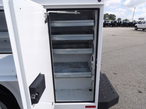 Used 2020 GMC Savana 3500 w/ Power Convenience Package RWD image 41