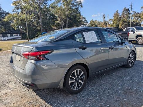 Used 2024 Nissan Versa S w/ S Plus Package image 3