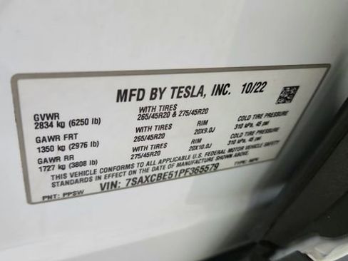 Used 2023 Tesla Model X image 65