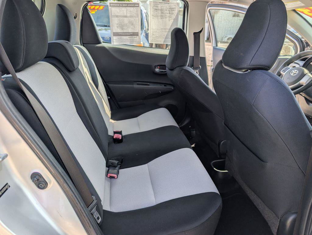 Used 2013 Toyota Yaris LE FWD image 12