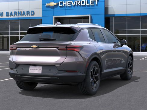 New 2026 Chevrolet Equinox EV LT AWD/4WD image 4