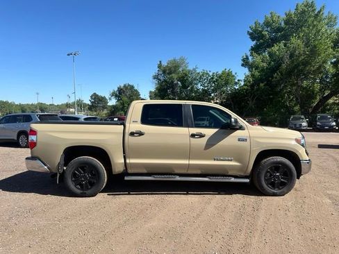 Used 2020 Toyota Tundra SR5 w/ SR5 Upgrade Package AWD/4WD image 6